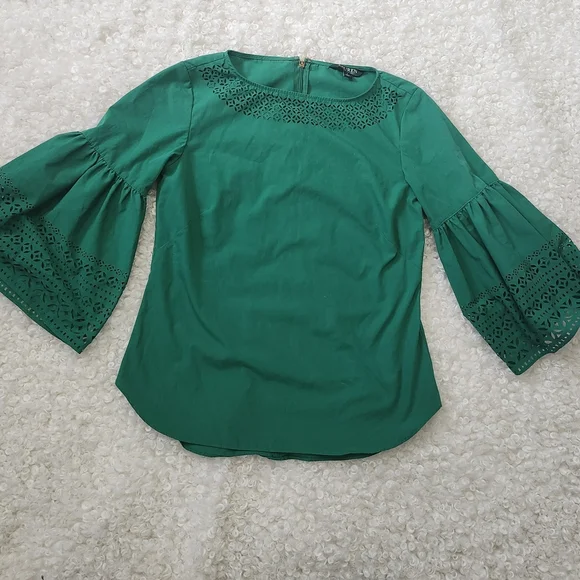 Ralph Lauren S Laser Cut Green Women Top Bell Sleeve Eyelet Blouse Casual Office - Picture 8 of 12